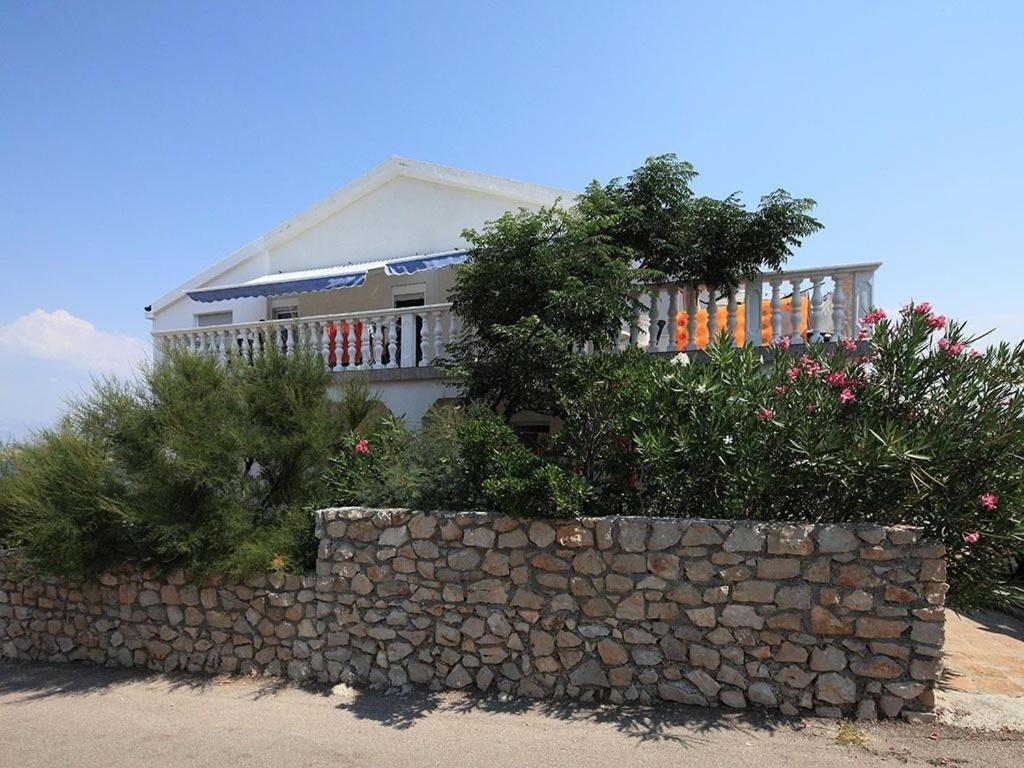 ויר Apartments Rising Sun מראה חיצוני תמונה